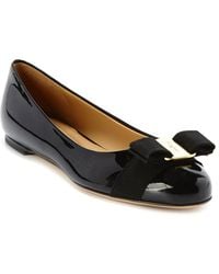Ferragamo - Varina Patent Ballet Flat - Lyst