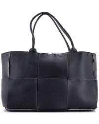 Bottega Veneta - Maxi Intrecciato Leather Arco Tote Medium (Authentic Pre- Loved) - Lyst