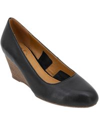 Andre Assous - Khloe Leather Wedge - Lyst