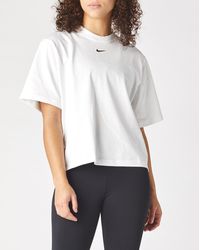 Nike T-shirts for Women | Online Sale up to 63% off | Lyst