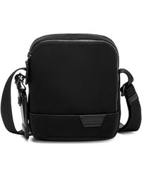 tumi messenger