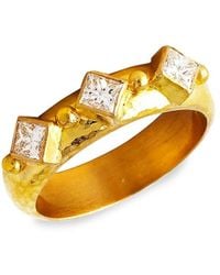 Elizabeth Locke Stone Hammered 19k Yellow & Harlequin Diamond Stack Ring - Metallic