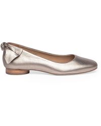 bernardo eloise bow flat