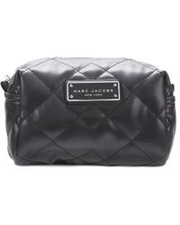 Women's Marc Jacobs Makeup bags and cosmetic cases from $85 | Lyst