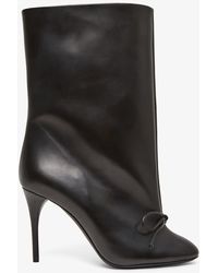 Alaïa - Low Black Leather Boots - Lyst