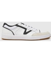 Vans - Lowland Comfycush Jmp Trainers In White & Black - Lyst