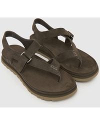 UGG - Goldengaze Toe Post Sandals - Lyst