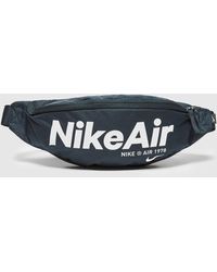 nike air max bum bag