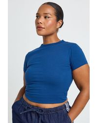 Boohoo - Plus Basic Short Sleeve Longline Fitted Top - Lyst