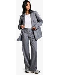Boohoo - Tailored Pinstripe Pleated Front Straight Leg Trouser - Lyst