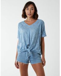Blue Vanilla - Vanilla Broderie Batwing Knot Front Top Cotton - Lyst