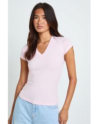 Boohoo - V Neck Cap Sleeve Fitted T-Shirt - Lyst