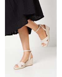 Oasis - Georgiana Scalloped Cross Strap Espadrille Wedges - Lyst