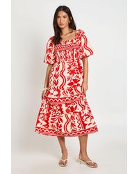 Boohoo - Petite Floral Print Linen Look Volume Sleeve Tiered Midaxi Dress - Lyst