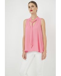Conquista - Sleeveless Tie Detail Top - Lyst