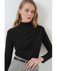 Bigdart - Fitted Turtleneck Blouse With Drape Detail - Lyst