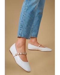 Oasis - Jem Faux Leather Flower Brooch Detail Maryjane Ballet Pumps - Lyst