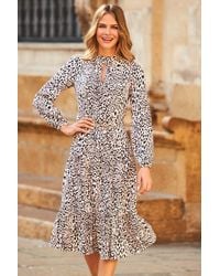 Sosandar - Leopard Print Keyhole Detail Fit & Flare Dress - Lyst