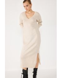 No Matter What - V-hals Lange Mouw Gebreide Midi Jurk - Lyst