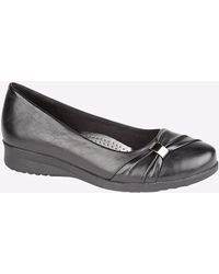 Boulevard - Sash Vamp Wedge - Lyst