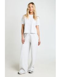 Boohoo - Petite Waffle T-Shirt And Wide Leg Trouser Co-Ord - Lyst