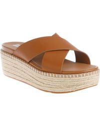 Fitflop - Eloise Leren Sandalen Met Kruisband (tan) - Lyst