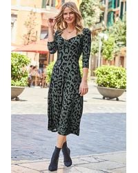 Sosandar - Khaki Print Sweetheart Neckline Midi Jersey Dress - Lyst
