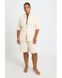 Boohoo - Plus Linen Tailored Longline Shorts - Lyst
