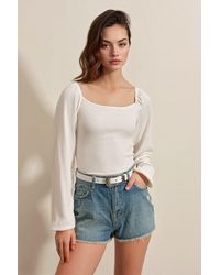 Bigdart - Fitted Textured Blouse With Square Collar And Ruffle Detail - Lyst