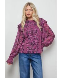 Oasis - Printed Lace Trim Pleat Detail Boho Blouse - Lyst