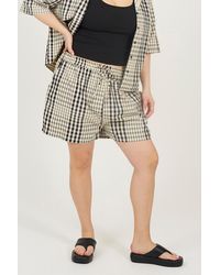 Brave Soul - Curve Check Shorts With Tie Waist - Lyst