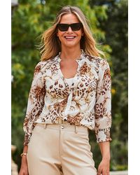 Sosandar - Natural Animal Print Shirred Detail Shirt - Lyst