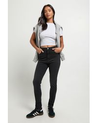 Boohoo - Petite High Waist Booty Lifting Skinny Jean - Lyst