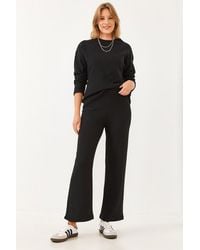 Bianco Lucci - Ribbed Textured Crew Neck Sweater And Pants Set - Lyst
