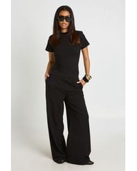 Boohoo - Shoulder Pad Ruched T-Shirt Straight Leg Trouser Co-Ord - Lyst