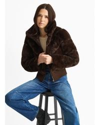 Gini London - Kort Jack Met Ritssluiting Aan De Voorkant Van Imitatiebont - Lyst