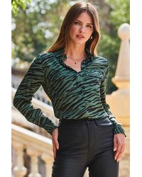 Sosandar - Khaki & Zebra Print Pocket Detail Shirt Leather - Lyst