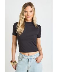 Boohoo - Petite Second Skin Crew Neck Everyday Tee - Lyst