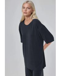 Busem - Slit Detailed Crew Neck Short Sleeve T-Shirt - Lyst