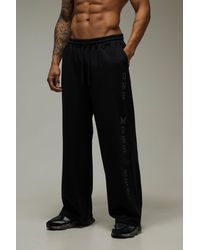 BoohooMAN - One More Rep Large Scale Wide Leg Jogger - Lyst