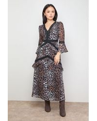 Oasis - Petite Printed Lace Trim Detail Flare Sleeve Chiffon Midi Dress - Lyst