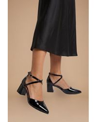 Good for the Sole - Wide Fit Millie Comfort Faux Patent Leather Cross Strap Medium Heel Court Shoes - Lyst