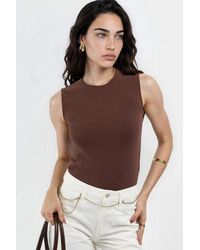 Busem - Crew Neck Sleeveless Solid Top - Lyst
