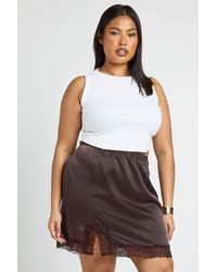 Boohoo - Plus Satin Lace Trim Mini Skirt - Lyst