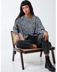 Blue Vanilla - Mini Floral Print Deep Hem Batwing Top - Lyst