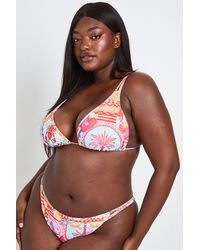 Boohoo - Plus Poster Print Triangle Bikini Set - Lyst