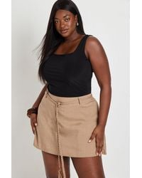 Boohoo - Plus Crepe Rope Belt Detail Mini Skort - Lyst