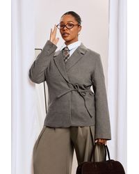 Boohoo - Plus Tie Detail Wool Look Blazer - Lyst