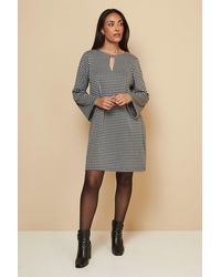 Wallis - Petite Dogtooth Jacquard Ponte Shift Dress - Lyst