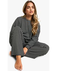 Boohoo - Petite Loungewear Stripe Long Sleeve Top & Trousers Pyjama Set - Lyst